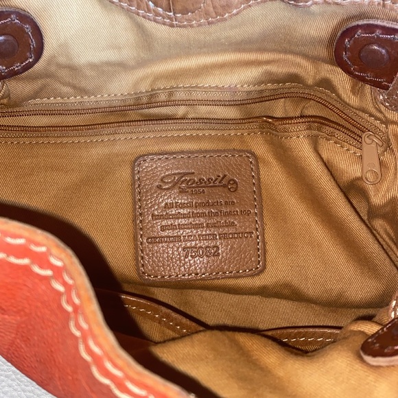 Fossil women’s multi-color patch leather handbag. - Picture 7 of 7